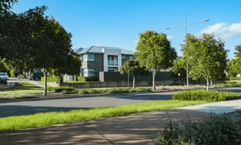 key features of safe neighborhoods