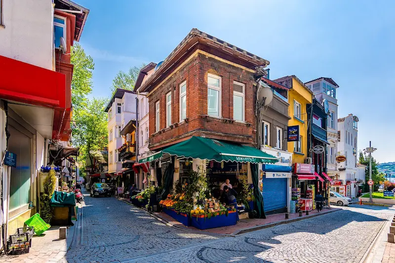 understanding neighborhood culture